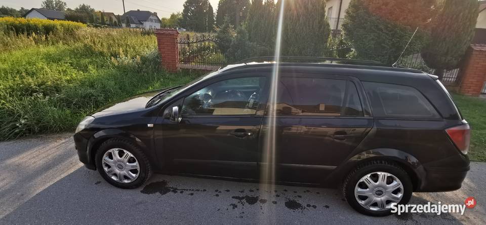 Opel Astra H 2006 Silnik 17tdi tanio Samochody osobowe Szczucin