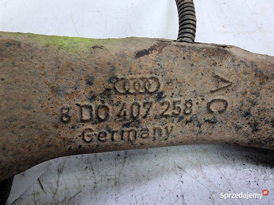 ZWROTNICA PRAWA PRZÓD AUDI A4 B5 8D0402258 Lipno