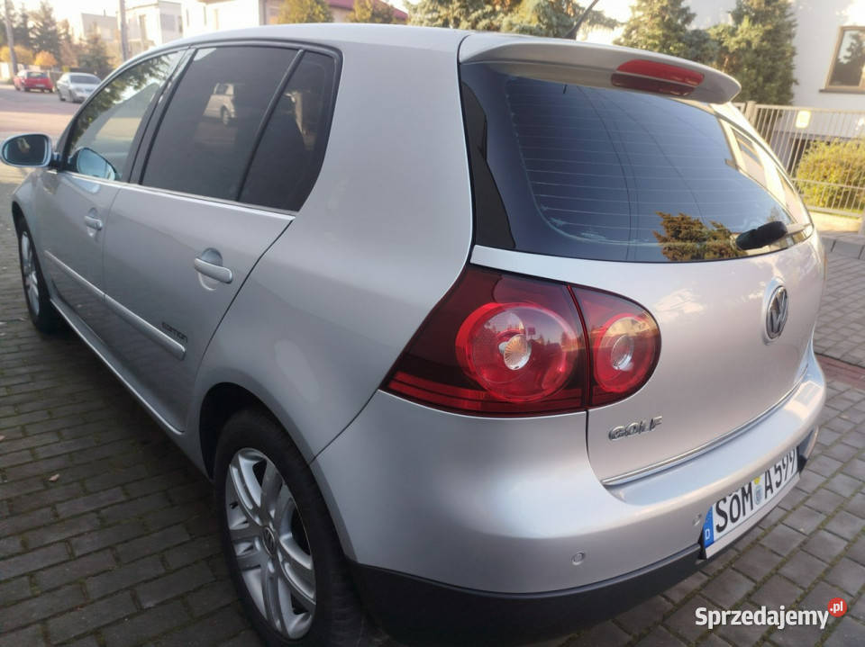 Volkswagen Golf 2008r EDITION 5 drzwi benzyna 4/5