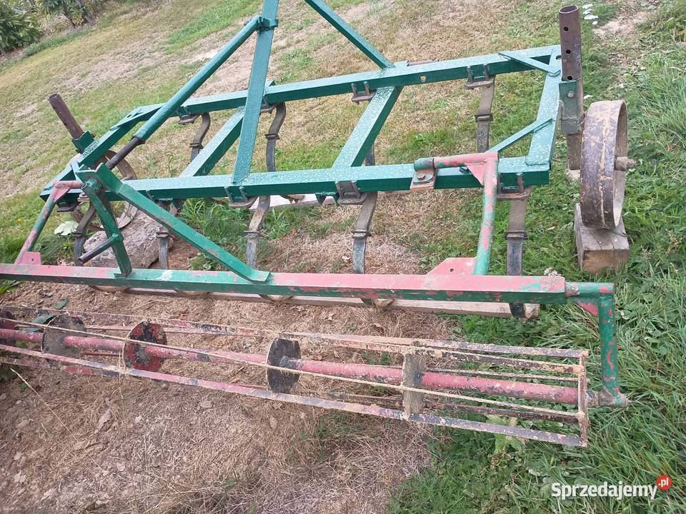 Kultywator z wałkiem 185m nieuszkodzony Krasna