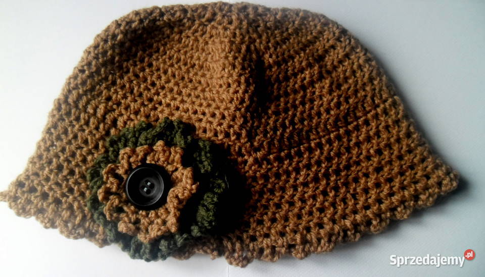 czapka wykonana szydełkiem Będzin
