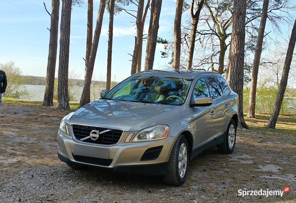 Sprzedam piękne złote Volvo XC 60 Lublin