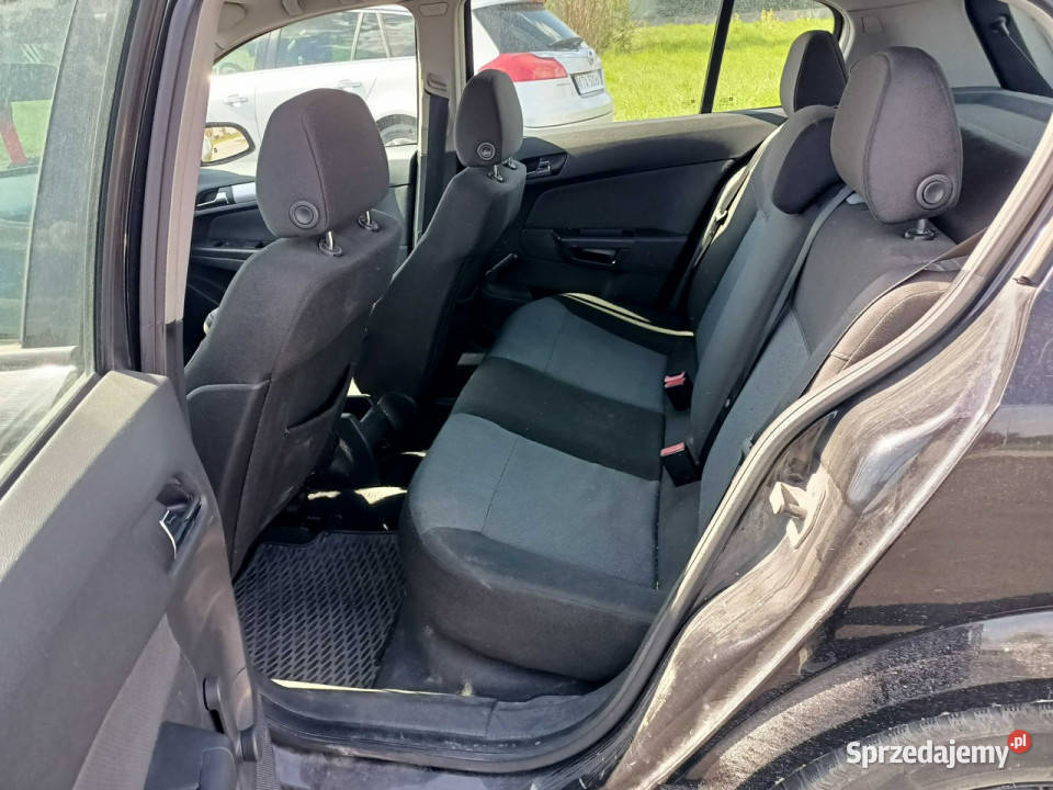 Opel Astra Opel Astra 16 04r H 20042014 małopolskie