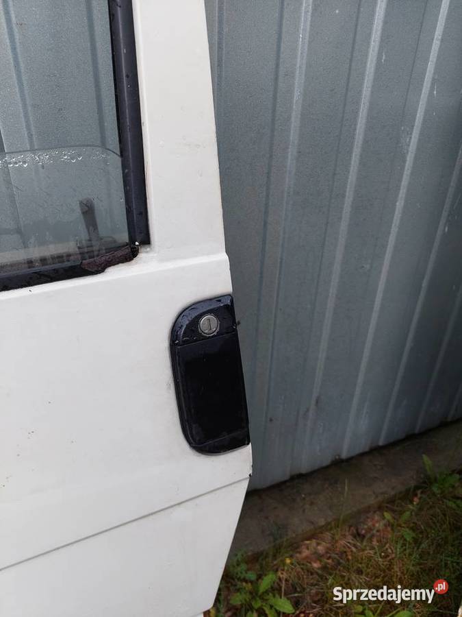 Drzwi przednie lewe i prawe do Volkswagena T4 Józefów sprzedam