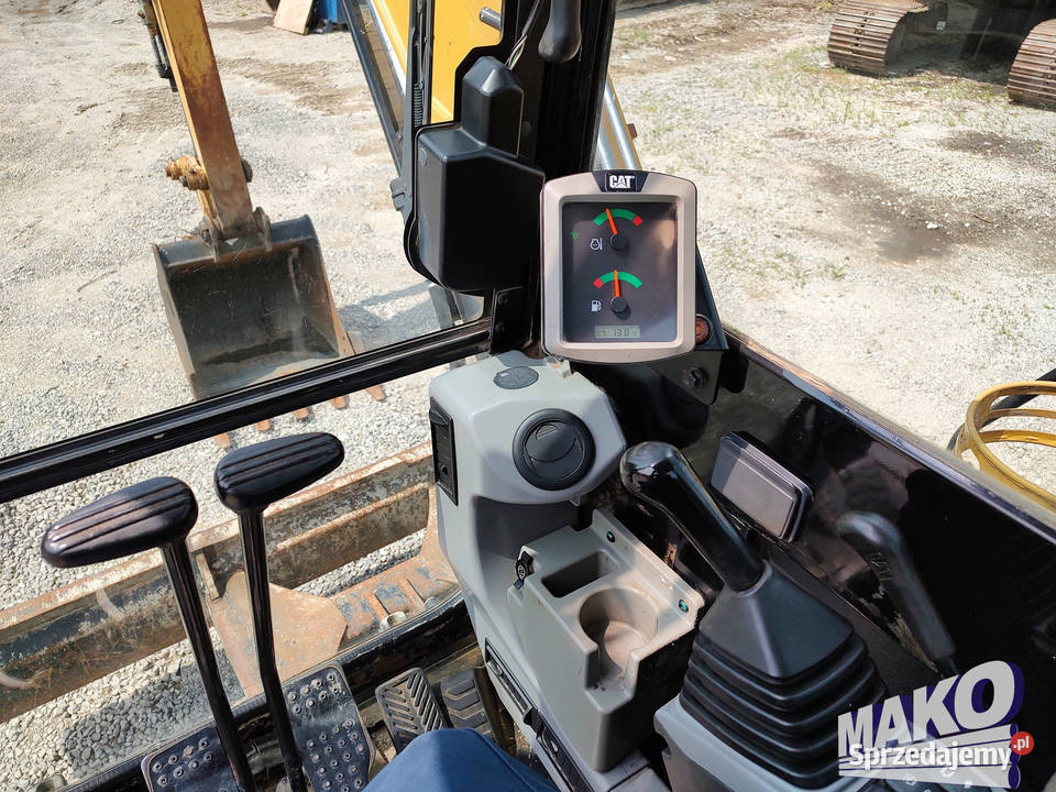 Caterpillar 3055E2 2683 mtg CAT 305 3055 JCB 85 Kabina Koparki Ostrowiec Świętokrzyski