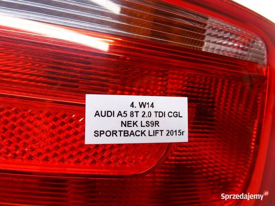 LAMPA PRAWY PRAWA TYŁ TYLNA AUDI A5 8T LIFT 5D