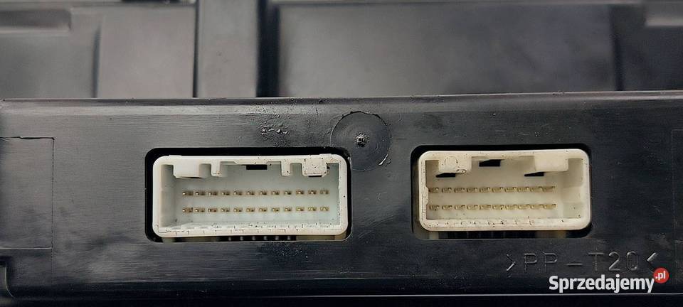 PANEL KLIMATYZACJI TOYOTA COROLLA VERSO Lipno sprzedam