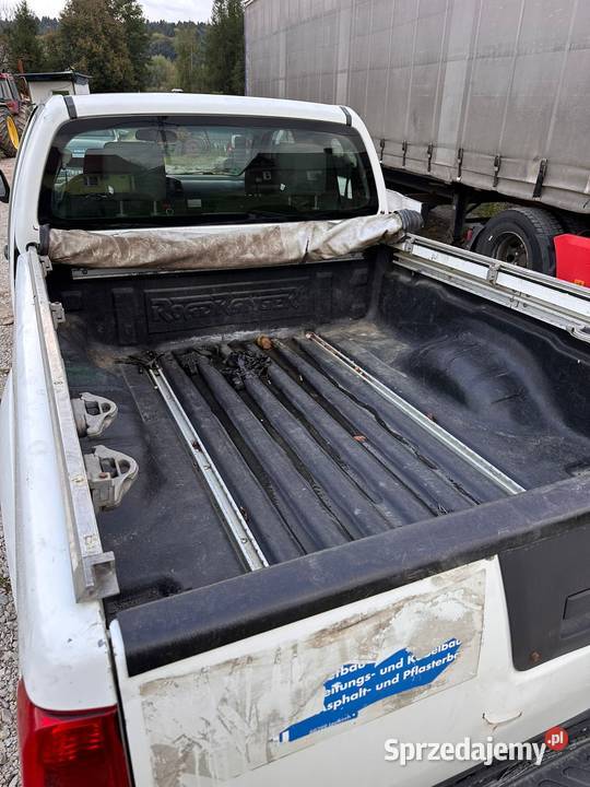 Nissan Navara 25 190 Rok produkcji 2010 Navara Zamość