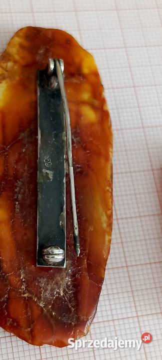 Broszka bursztyn bałtycki stary Białystok sprzedam