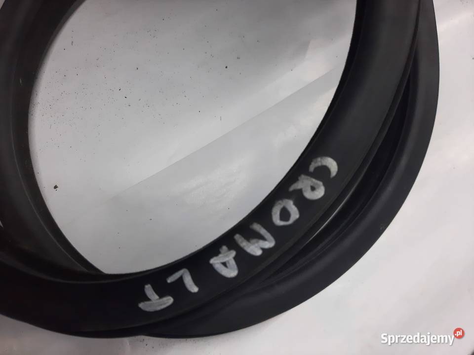 Fiat Croma II uszczelka drzwi lewa tylna lewy osobowe Ksawerów sprzedam