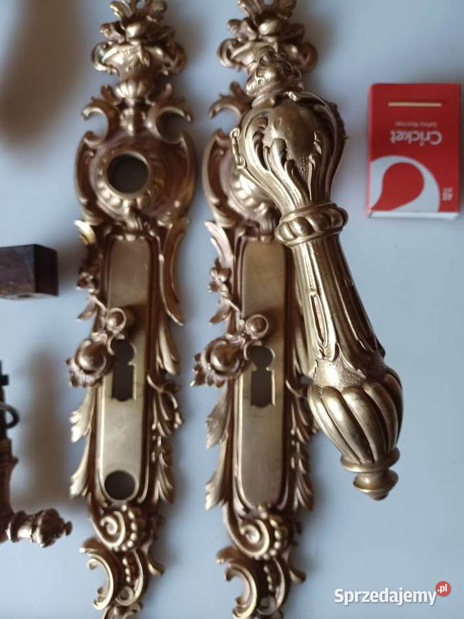 Pałacowy komplet klamek I szyldów z domykówką Poznań