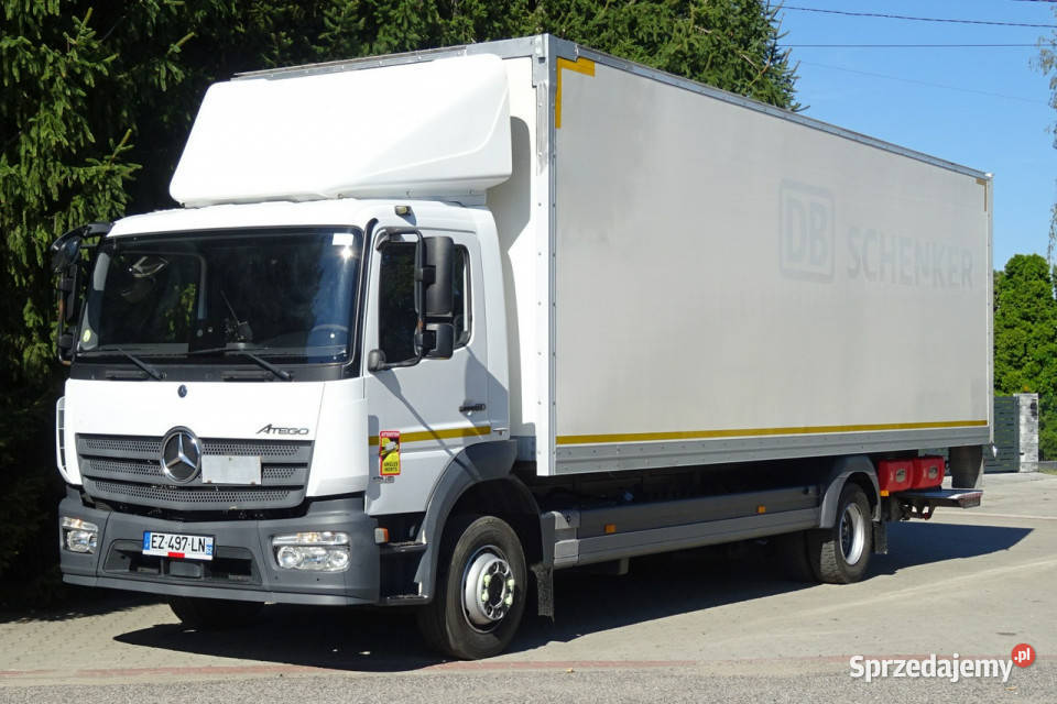 Mercedes Atego 1218 Euro 6 256 kontener 18 p elektryczne szyby Góra Kalwaria