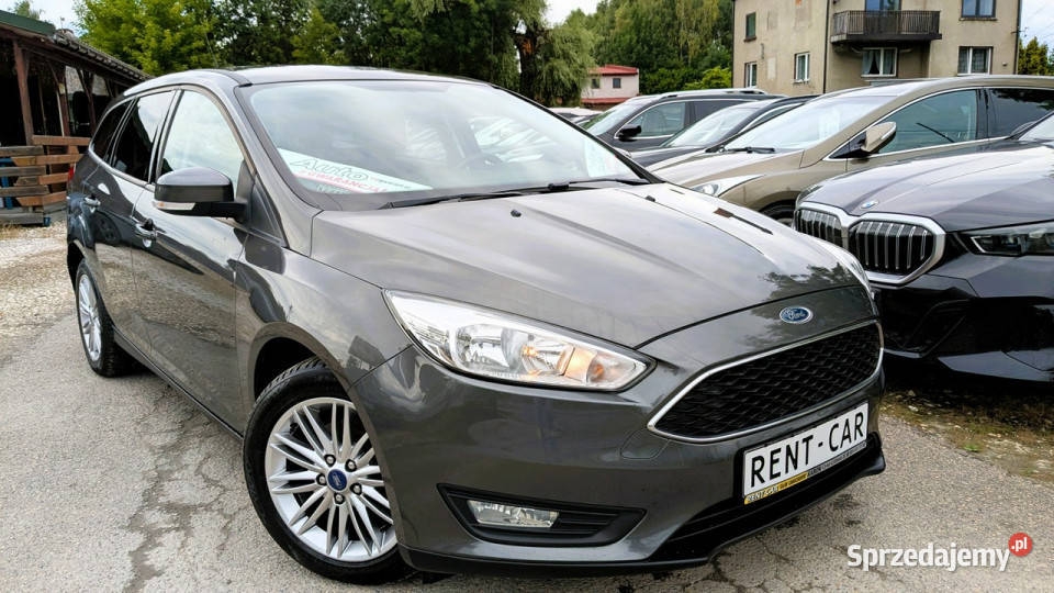 Ford Focus 10i101OPŁACONYBezwypadkowy lakier metallic Częstochowa sprzedam