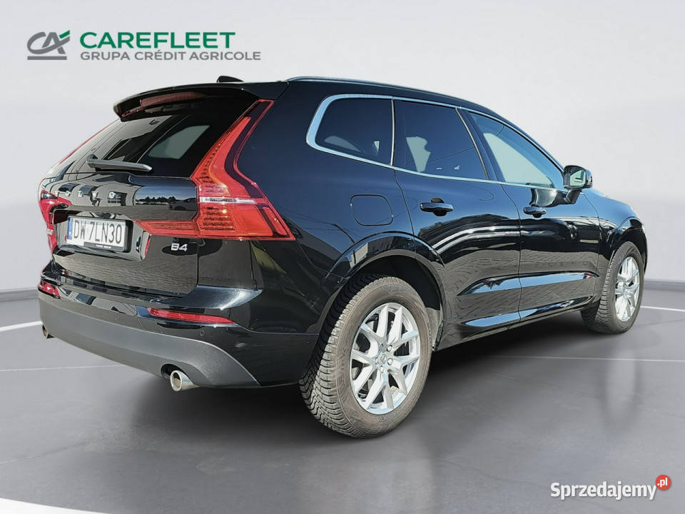 Volvo XC 60 B4 B Momentum Kombi DW7LN30 II 2017 mazowieckie Janki sprzedam