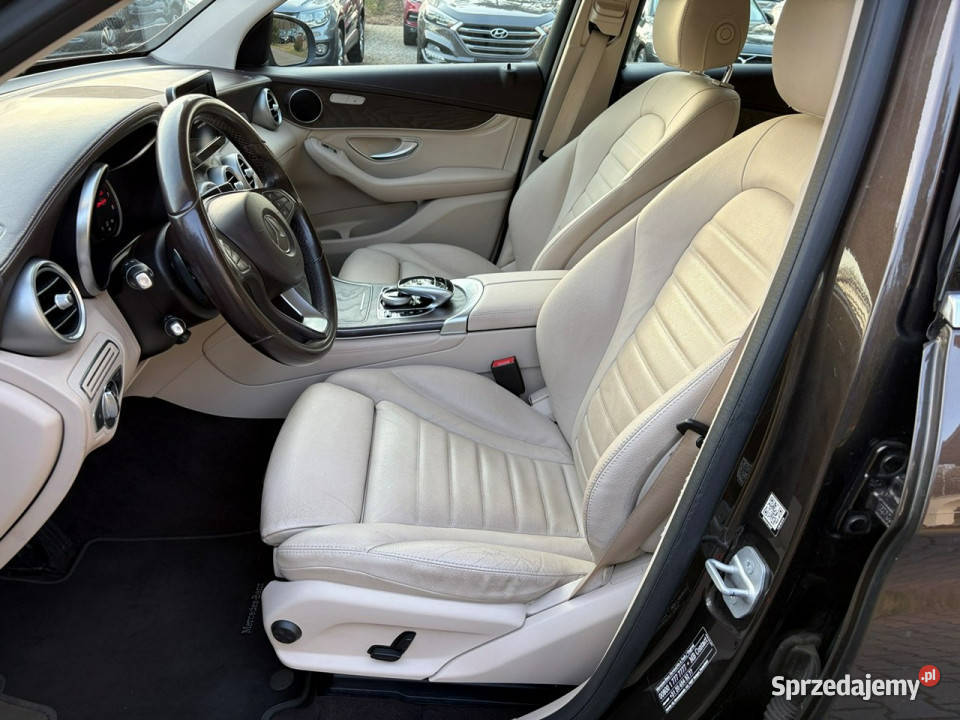 Mercedes GLC 250 Europa Skóry Hak LEDy ILS SUV mazowieckie Lipówki