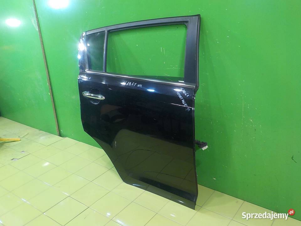 KIA SPORTAGE III 16 B 10r 5D drzwi prawe tyl Drzwi Suków