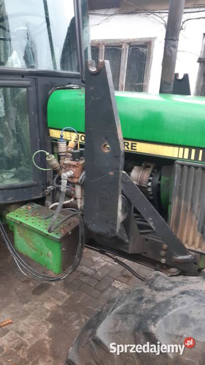 Ładowacz czołowy z adaptacją do John Deere 1640 Nałęczów