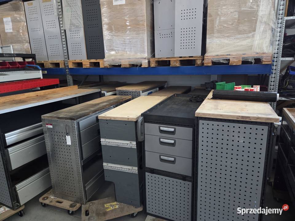 Zabudowy serwisowe warsztatowe regały do busa Nowiny