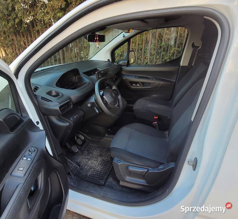 Partner Long 2021r Salon 1wł Warszawa sprzedam