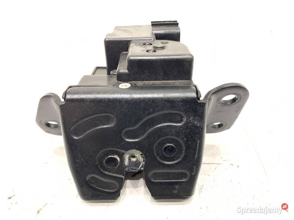 ZAMEK KLAPY TYŁ KIA CARENS IV SUV Części samochodowe