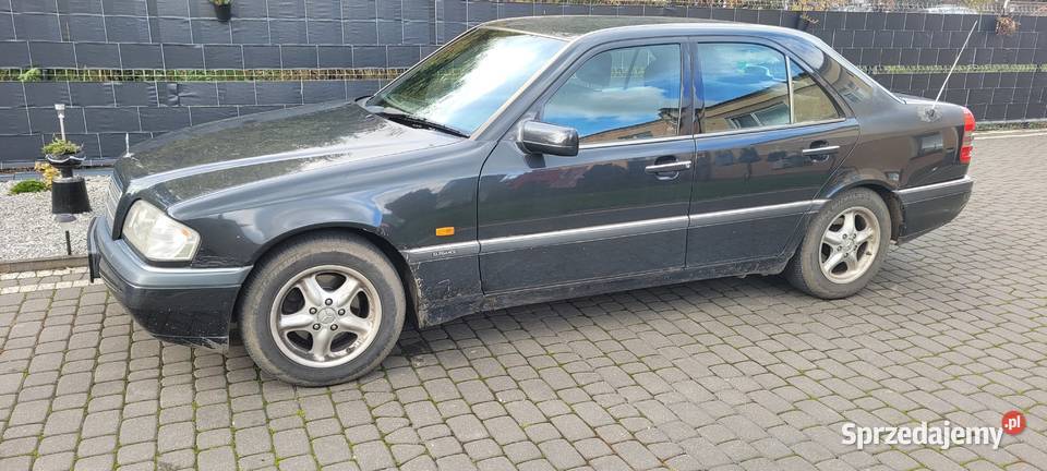 Sprzedam mercedes w 202 manualna świętokrzyskie sprzedam