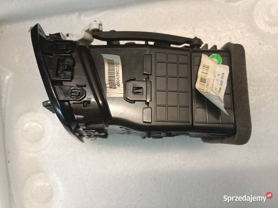 Części dodge Durango 2021 nawiew powietrza Sławno sprzedam