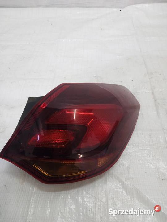 OPEL ASTRA J IV HB LAMPA PRAWY TYŁ PRAWA TYLNA
