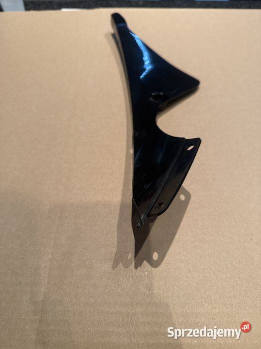 Plastik osłona wypełnienie owiewka YAMAHA YZF R6 Motoryzacja wielkopolskie Poznań