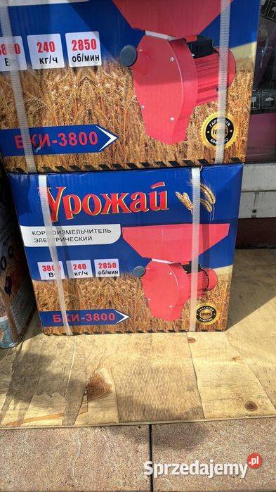 Śrutownik młynek rozdrabniacz do zboża kukurydzy