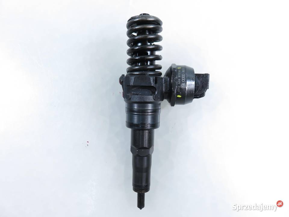 POMPOWTRYSKIWACZ VW PASSAT B5 19 TDI 038130073AJ osobowe