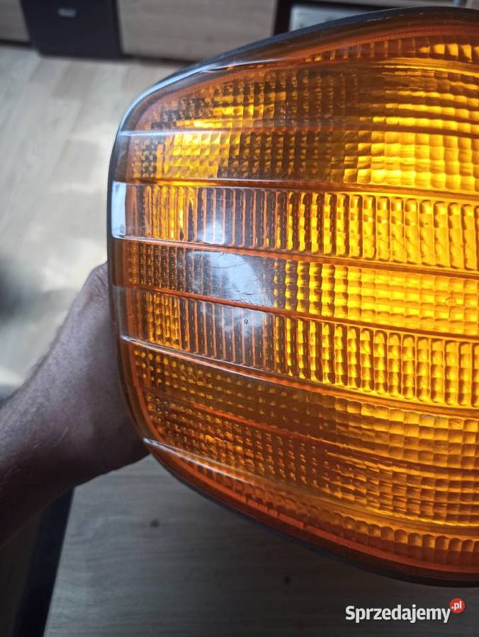 Kierunkowskaz migacz Mercedes w126 Bosch Gliwice