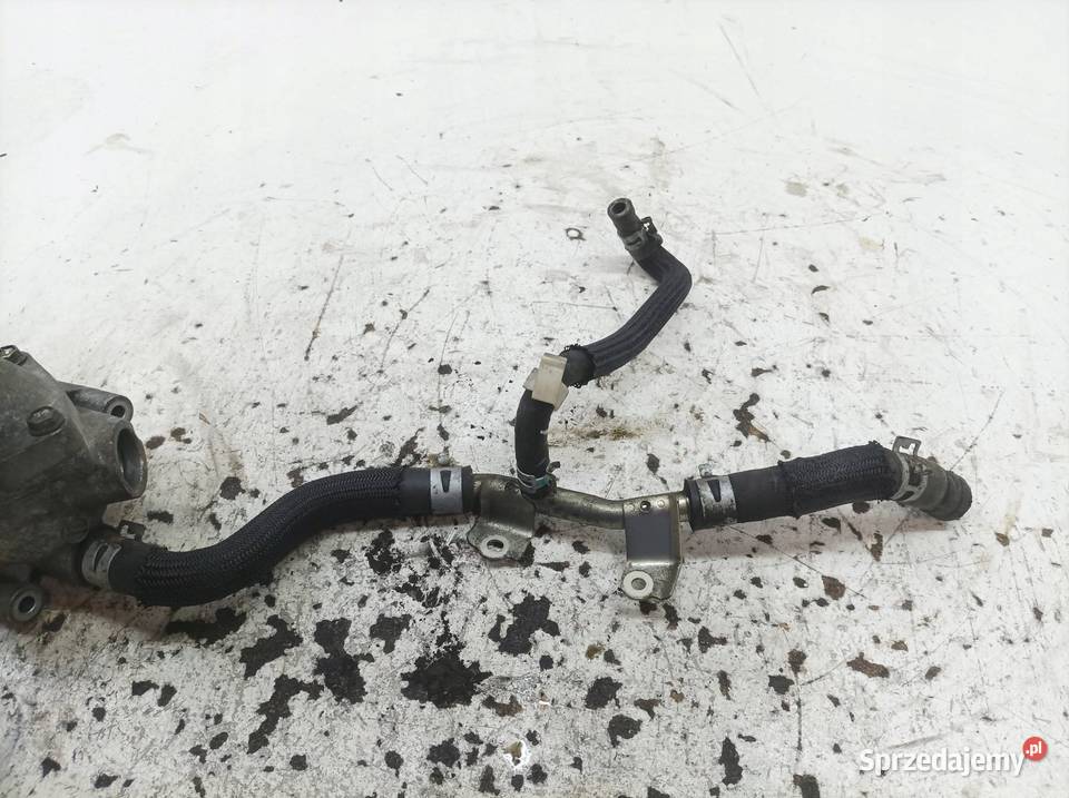 OBUDOWA TERMOSTATU 14 D4D Toyota Auris I