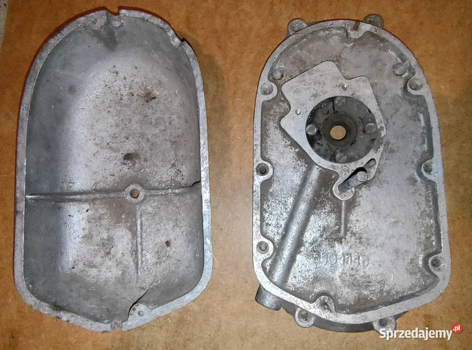 Dekiel pokrywa rozrządu silnika Ural M61 wielkopolskie