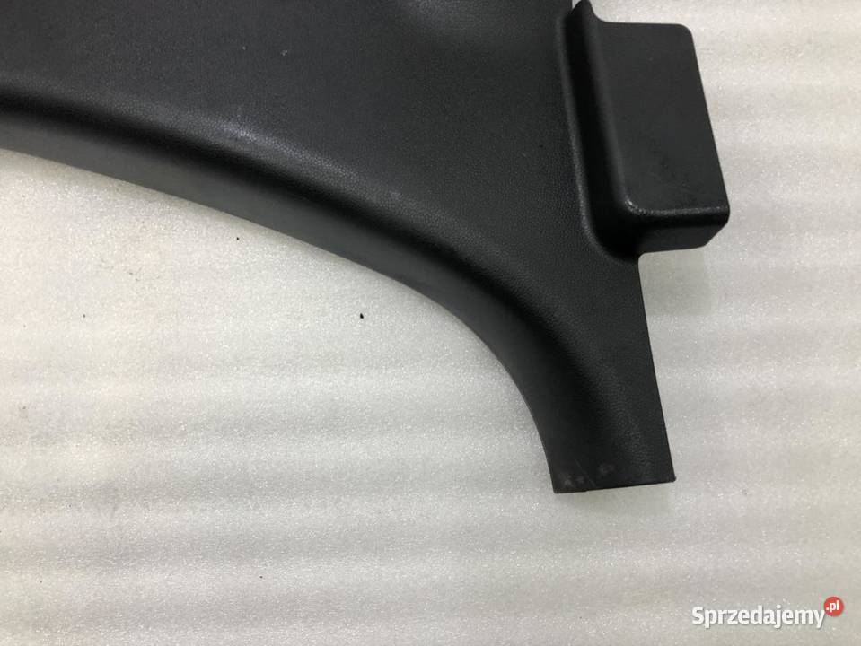 OSŁONA SŁUPKA PRAWA SUZUKI SPLASH 7623151K0 EU osobowe Listwy Szyby sprzedam