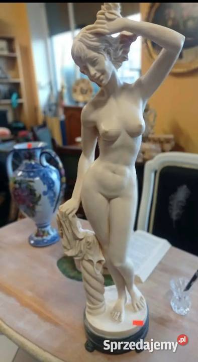 Figurka porcelanowa Austria 19251938r Łagiewniki