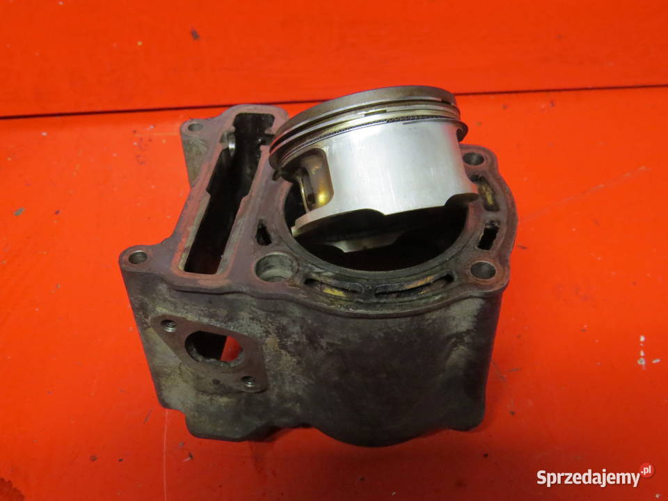 YAMAHA SKYLINER 250 MAJESTY cylinder tłok