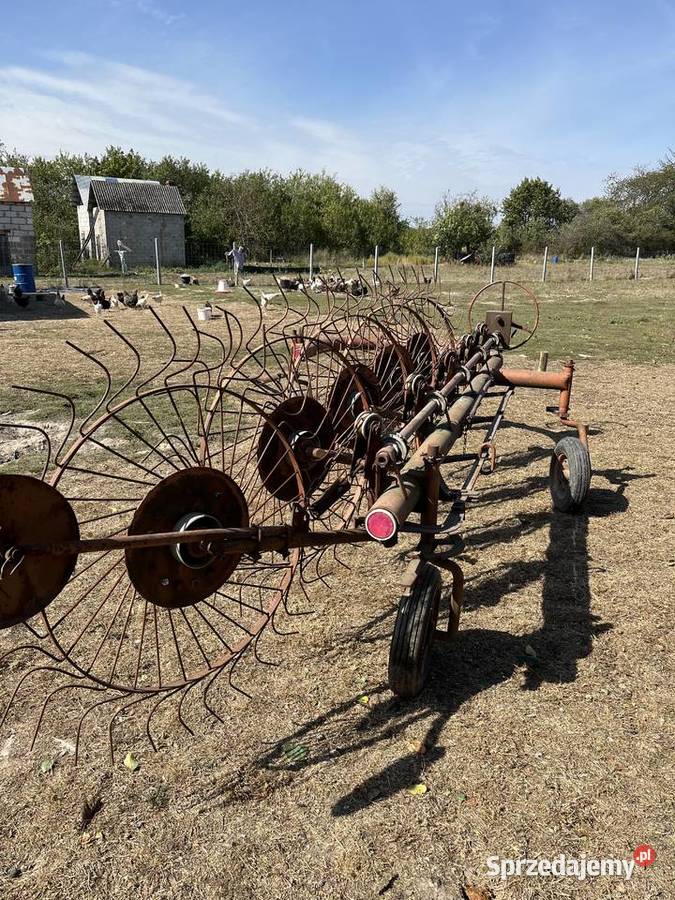 Zgrabiarka nieuszkodzony Kotliny