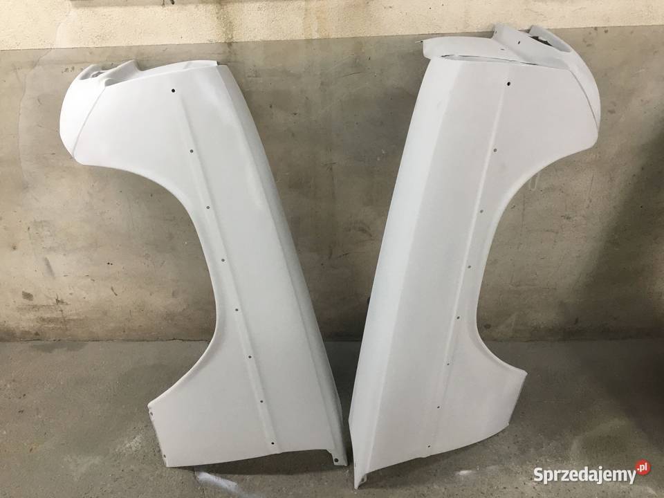 Mercedes W115 błotnik przód Osieczna