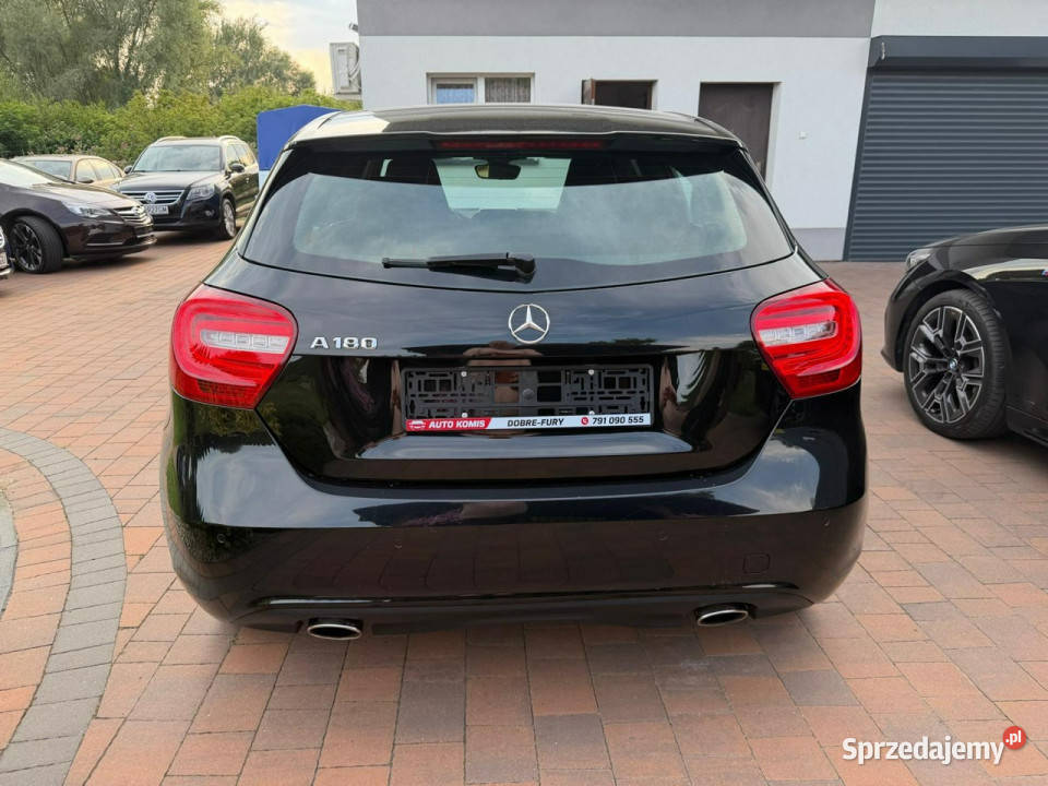 Mercedes A 180 Perfekcyjny bogata W176 2012 Rzeszów