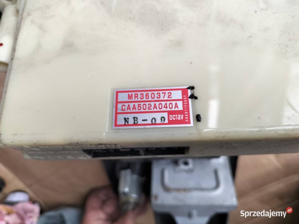 ŚRODKOWA KRATKA PANEL NAWIEWU Mitsubishi Galant panele sterowania, przełączniki Kamień-Kolonia