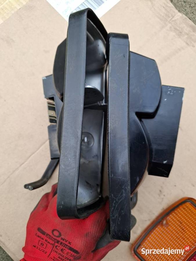 Lampy tył tylne Fiat 126p Maluch FL Strzelce Opolskie