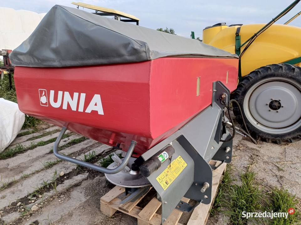 Rozsiewacz nawozu Unia MX 850 Żelisławice