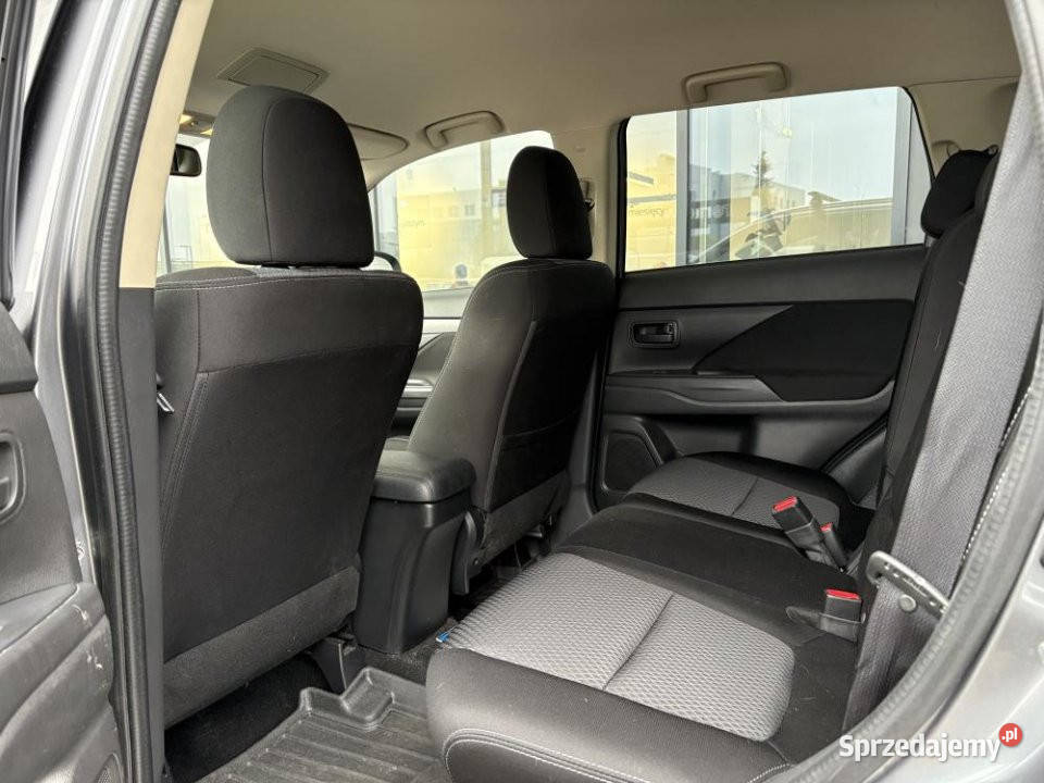 MITSUBISHI Outlander 2018r Serwisowany mazowieckie Warszawa