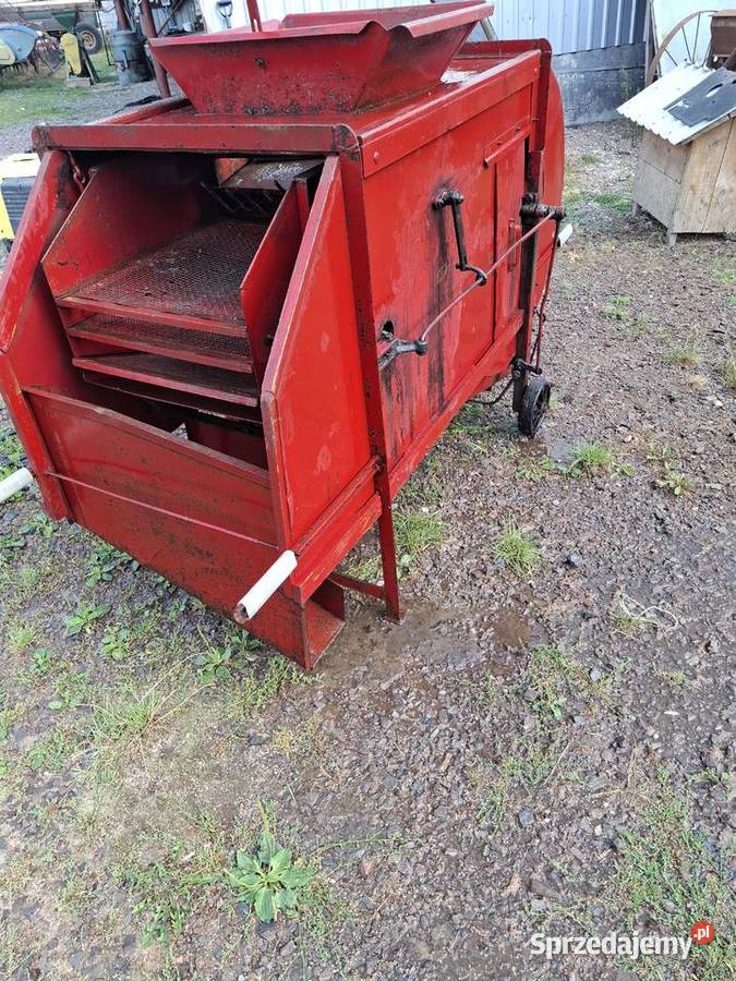Wialnia młynek Agco Pozostałe Nowa Słupia sprzedam