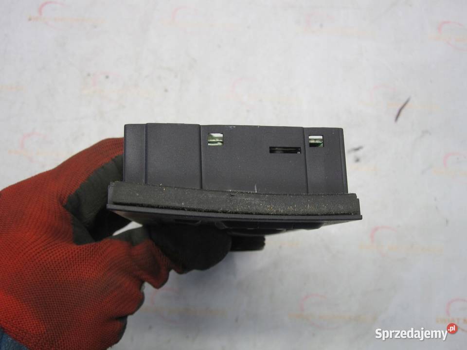 AUDI A4 B8 IV 08r panel radia MGCFC00139J osobowe Kielce