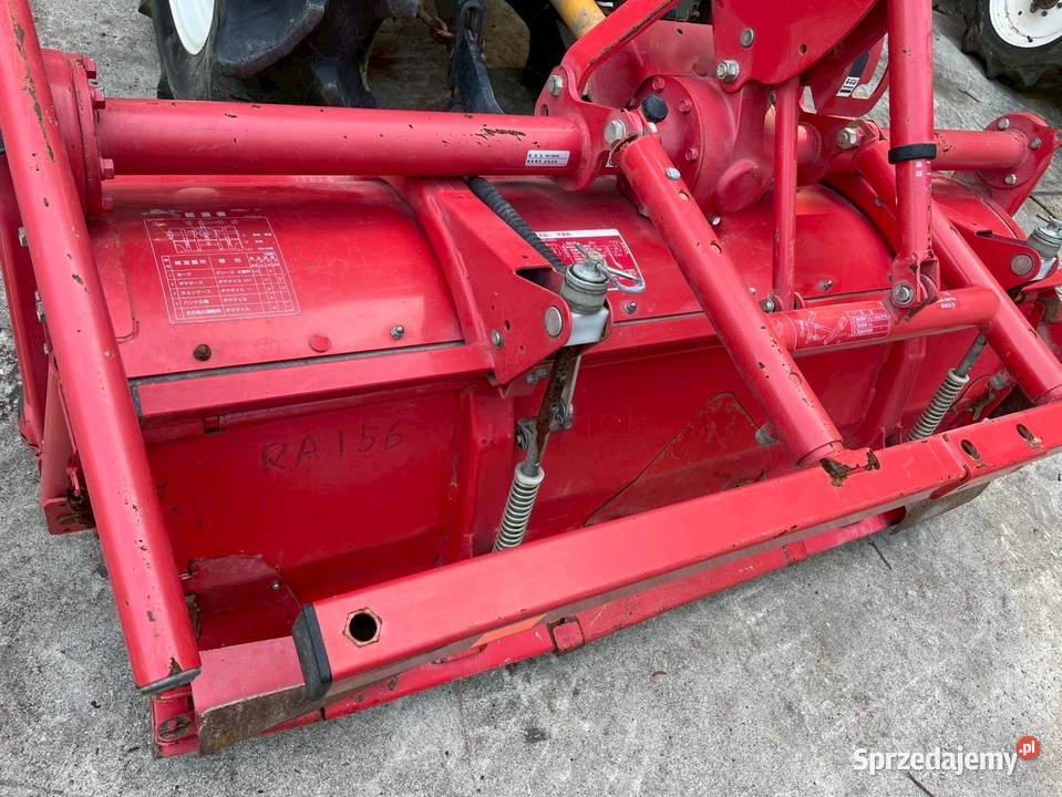 Traktor Mitsubishi MTZ23D 23 44 Skała