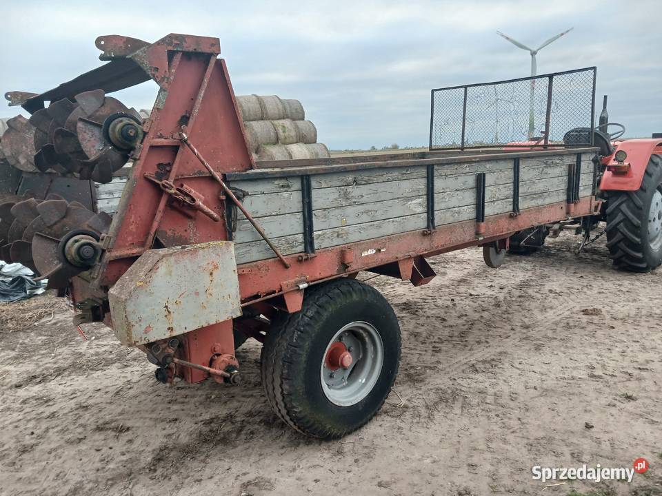 Rozrzutnik 4 t KRONE Maszyny rolnicze Kłodawa sprzedam
