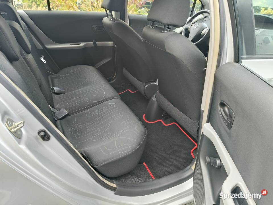 Toyota Yaris 10 70 bezwypadkowa Kraków sprzedam