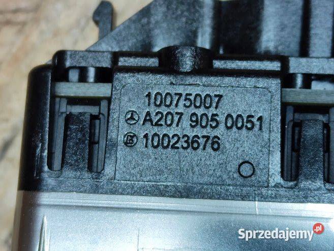 Przycisk Otwierania Klapy Mercedes W207 212 Pleszew