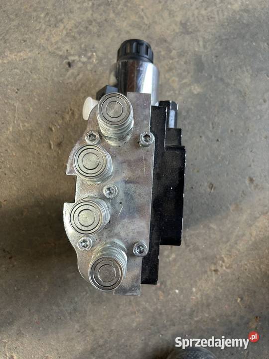 Rozdzielacz stoll nowy Gromnik